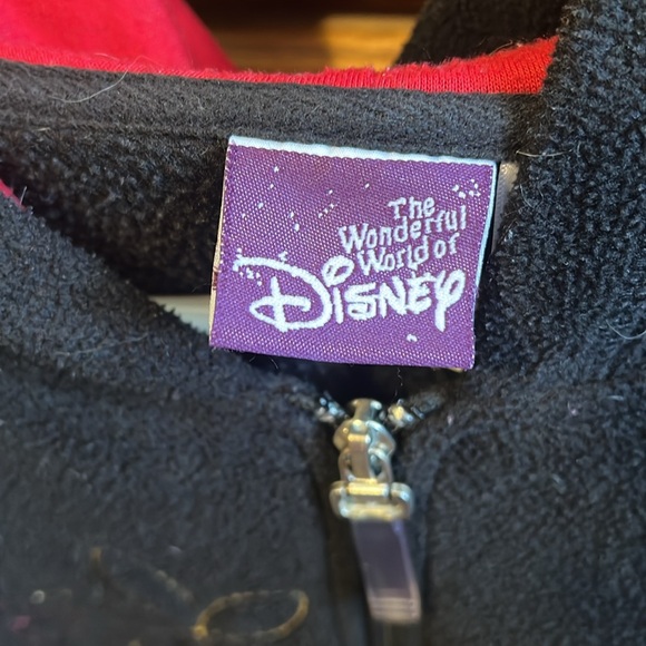 Black and red women’s Tigger pull over - Picture 2 of 3